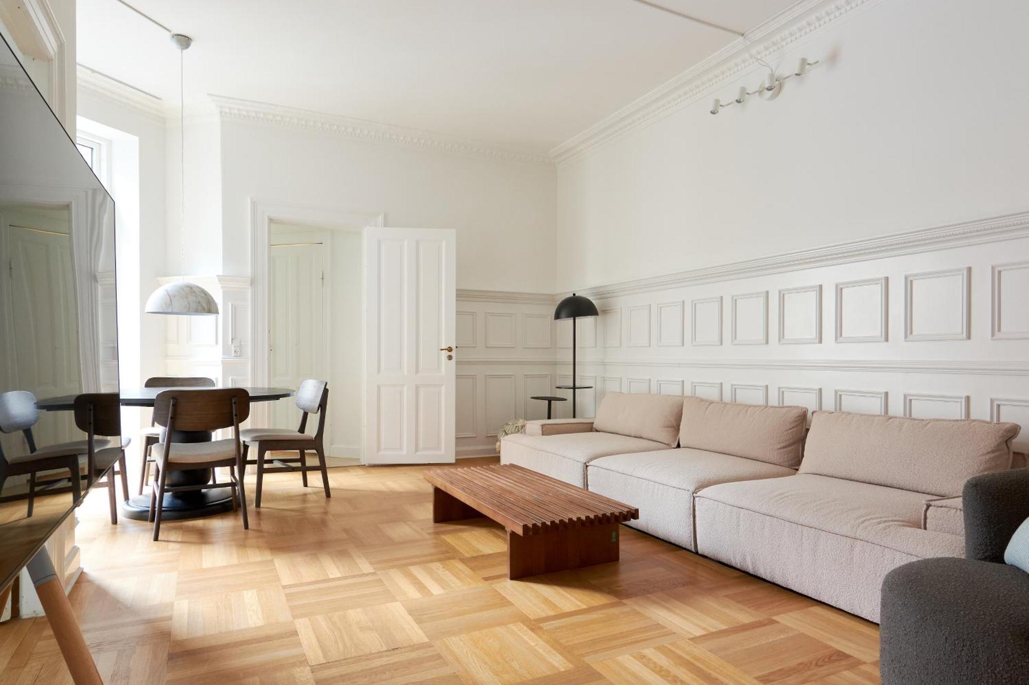 Spacious 3 Bedroom Manor Flat Next To Tivoli Копенгаген Экстерьер фото