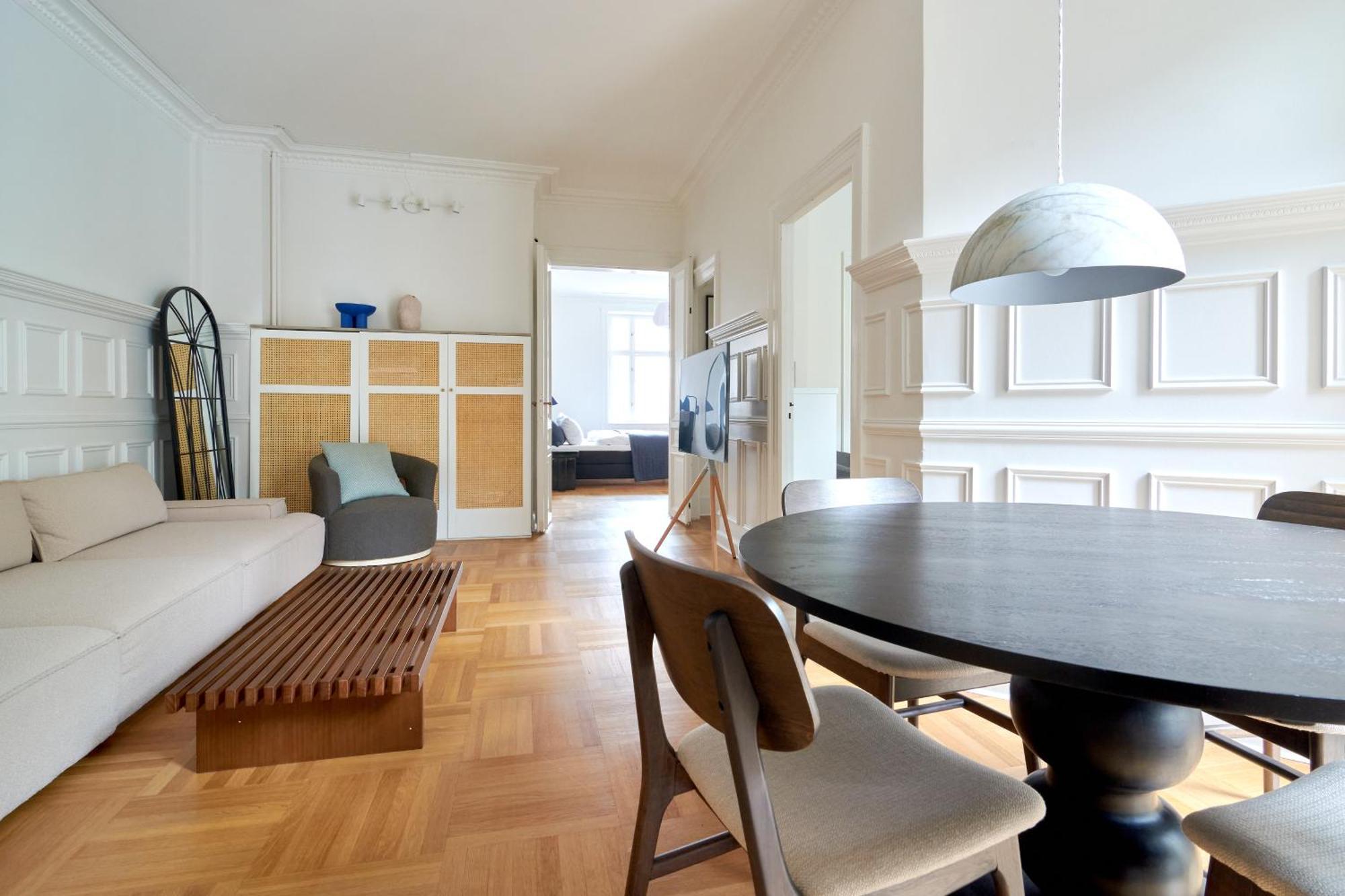 Spacious 3 Bedroom Manor Flat Next To Tivoli Копенгаген Экстерьер фото